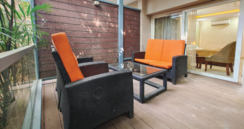 Executive Room With Deck Room